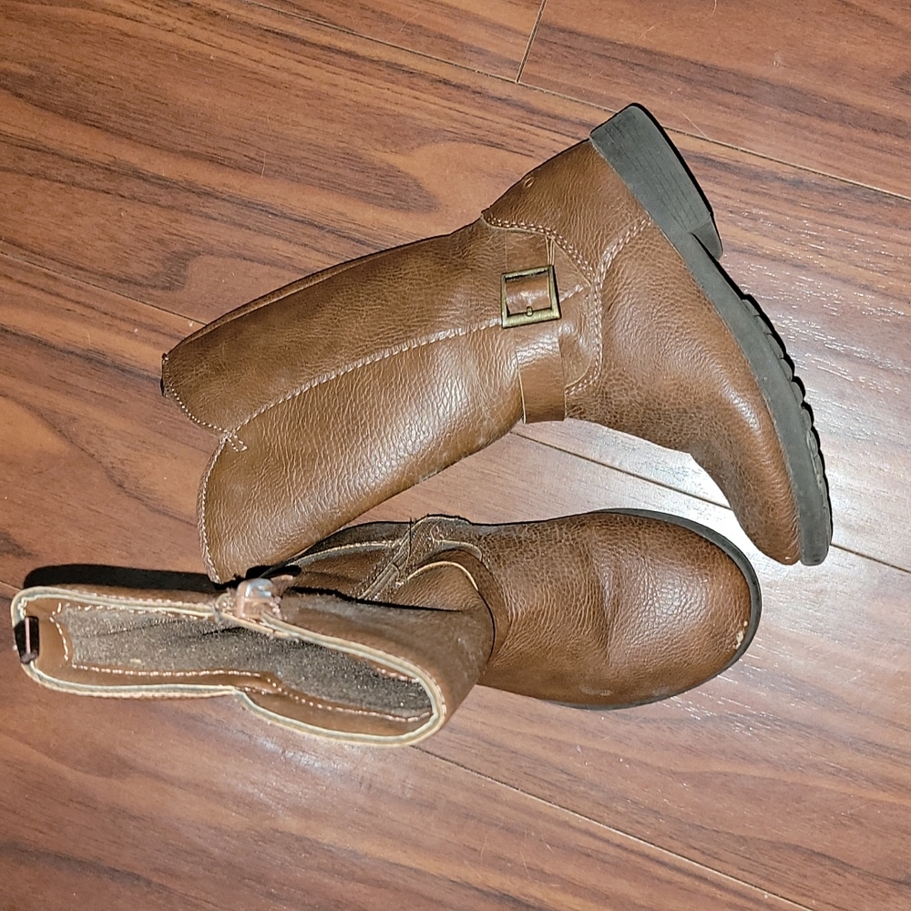 Oshkosh boots